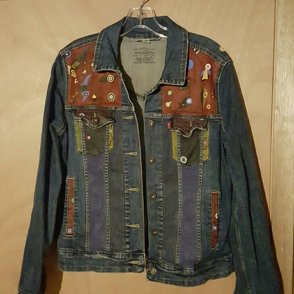 Levi's Jean Jacket - Picture 1 of 4